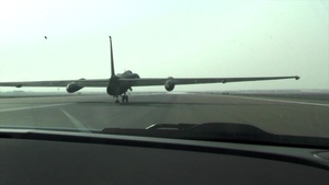 U2 Aircraft Landing Chase Car Perspective