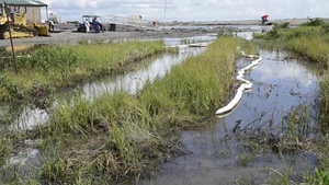 Unified command continues to respond to Bay Long oil discharge B-Roll