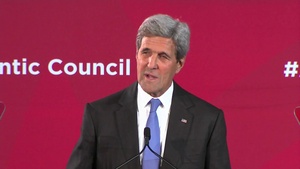 Secretary Kerry attends Atlantic Council Awards Dinner