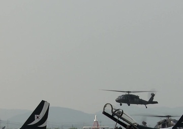 Air Power Day 2016 Osan Air Base Stringer