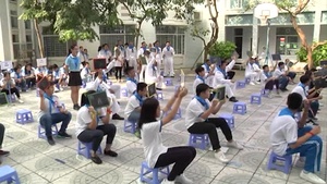AFN Pacific Report: USS John S. McCain Sailors Participate in NEA Vietnam 2016