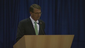 Carter Speaks at Stratcom Change of Command
