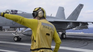 Sailors conduct flight operations on U.S.S. Ronald Reagan