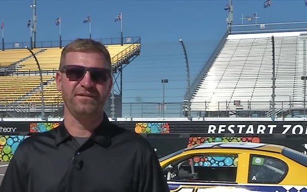 Clint Bowyer #15 NASCAR Holiday Shout Out