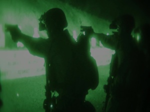 Marines strike from the shadow during close-quarter tactics course