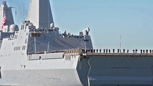 USS John P. Murtha Pulls in to Homeport