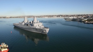 USS John P. Murtha (LPD 26) arrives at its new homeport San Diego