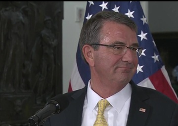 Carter Hosts French Defense Minister