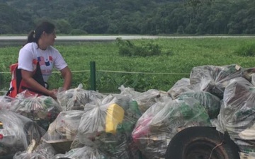 Jornada de limpieza del río Chagres en Gamboa Panama