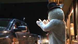 Youngstown Toys for Tots helps fill Santa's bag