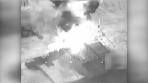 Coalition airstrike destroys a Da'esh tactical vehicle near Bay Ji, Iraq.
