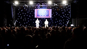 USO Holiday Tour 2016