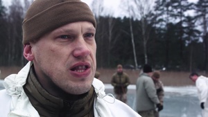 US Soldiers Ice Jump in Latvia (IT Version)