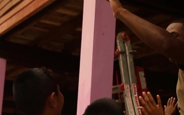 Thai and U.S. service members build classroom in Thailand