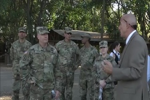 LTG Dahl Visits Soto Cano