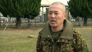 Marines train martial arts to Japanese soldiers (Package/Pkg)