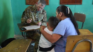 MEDRETE Mission Supports Health Efforts in Corinto