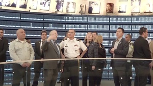 EUCOM Commander Scaparrotti tours Holocaust Museum.