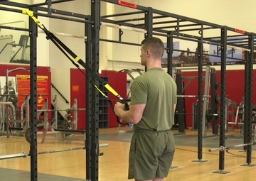 TRX Single Leg Squat