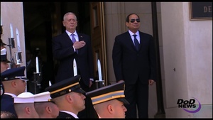 Mattis Welcomes Egypt's President at Pentagon