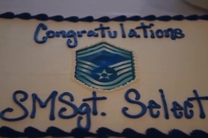 60 Seconds or Less: 40th Airlift Squadron Return