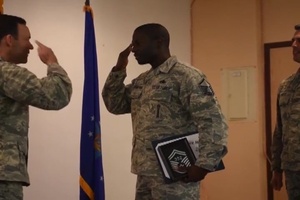 60 Seconds or Less: 40th Airlift Squadron Return