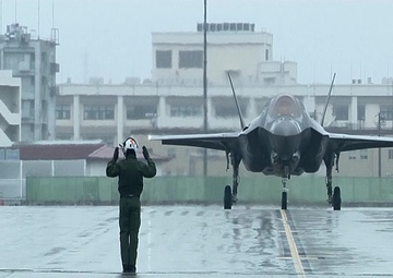 Marine Fighter Attack Squadron 121 performing their first ever air-delivered ground refueling training (B-Roll)