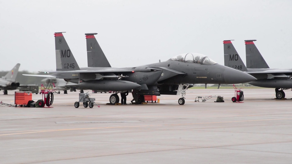 DVIDS - Video - F-15 Taxi