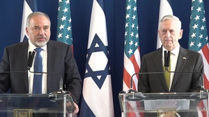 Minister Lieberman and SecDef Mattis press conference Tel Aviv April 21, 2017