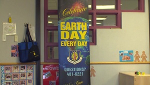 Altus Children do their Part for Earth Day and Recycle