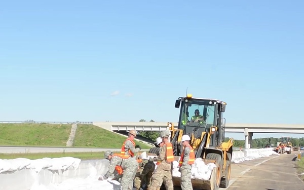 Missouri Soldiers, volunteers keep Highway 60 open