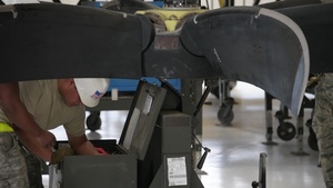 146th Maintenance Replaces C-130J Propeller
