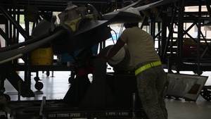 146th Maintenance Replaces C-130J Propeller