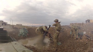 82nd Airborne mortars support Iraqi security forces with mortar fires