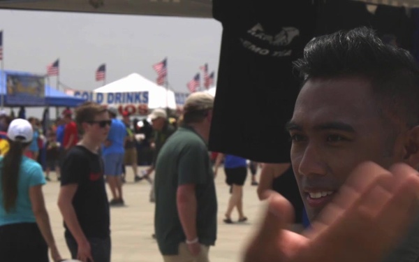 Crowd Video at the Wings Over Wayne Air Show 2017