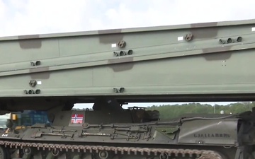Norwegian kit arrives in Lithuania, Ministry of Defense footage
