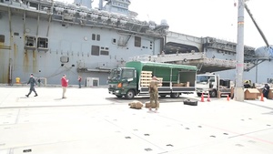 31st Marine Expeditionary Unit Marine on Load Aboard LHD 6