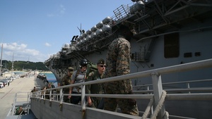 31st Marine Expeditionary Unit Marine on load aboard LHD 6