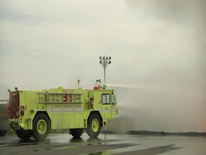 Aircraft Rescue and Firefighting Marines train with live fire (Package/Pkg)