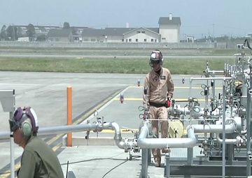 Pacific Air Forces’ F-16 Demonstration Team Lands in Iwakuni Airfield for Hot Pit Refueling (B-Roll)