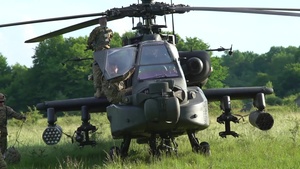 NOBLE JUMP 17 - U.S. Apaches land in Cincu, Romania