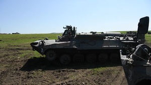 NOBLE JUMP 17 -  Polish armour arriving on train convoy