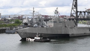 USS Jackson (LCS 6) arrives in Portland for Rose Festival Fleet Week