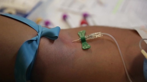 Walking blood banks: the battlefield life-savers