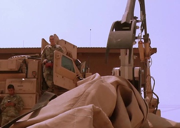 Humphreys Elementary Kindergarten Class Visits Airfield