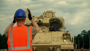 Mississippi National Guard Soldiers Unload Equipment During AT (Social Media)