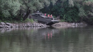 Szentes Axe 2017 River Crossing B-Roll