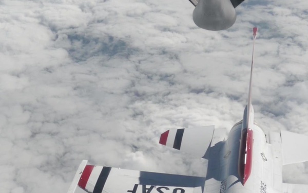 KC-135 Refueling Thunderbirds
