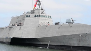 USS Gabrielle Giffords (LCS 10) Arrives at Broadway Pier to host public tours July 22-23