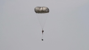 Noble Partner 2017 –Georgia Army National Guard jumps with Republic of Georgia Special Operation Forces B-Roll